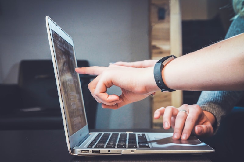 Produzione video didattici e corsi online di alta qualità